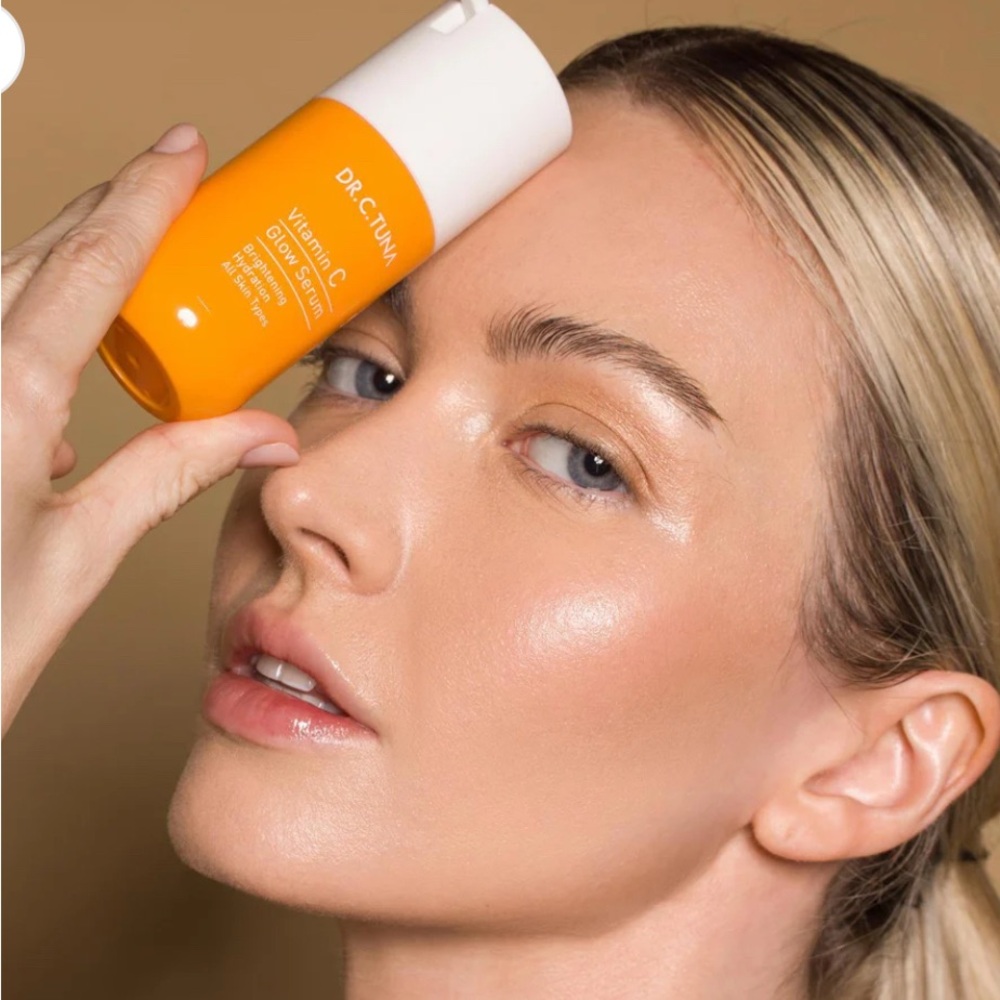 Farmasi Dr. C. Tuna Vitamin C Glow Serum - Bright Orange - Picture 2 of 3